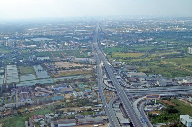 Cầu cao tốc Bang Na dài thứ 6 thế giới