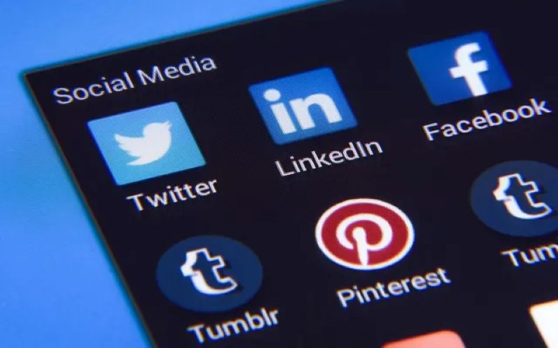 Cách tìm kiếm khách hàng online
