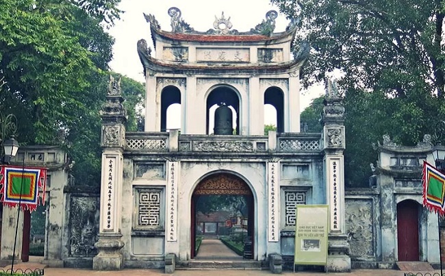 Trường đại học đầu tiên của Việt Nam
